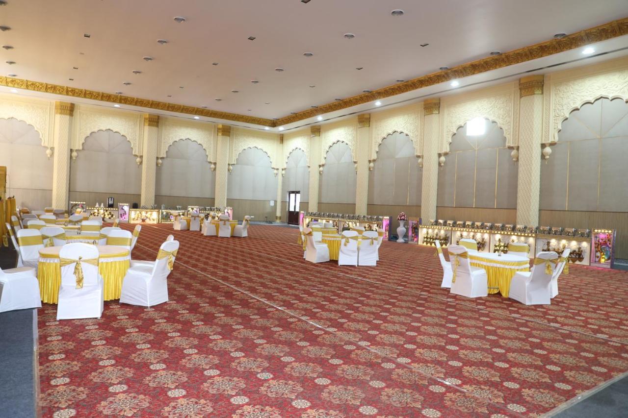 Gadiraju Palace Convention Centre & Hotel Visakhapatnam Exterior foto
